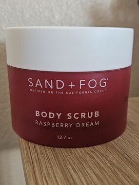 Sand + Fog Raspberry Dream Body Scrub - Red